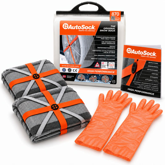 AutoSock model HP870 includes two snow socks, a pair of gloves, an instruction manual and the product packaging